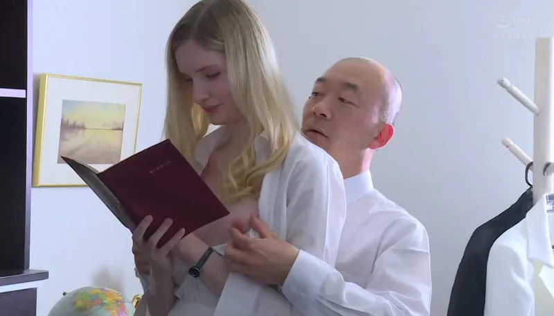 Cô vợ chấp nhận làm em người yêu cho đối tác của Người chồng để trả nợ