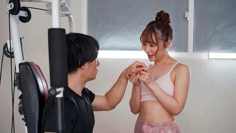 Nữ huấn luyện viên gym và anh ccủ khoải học viên may mắn vl