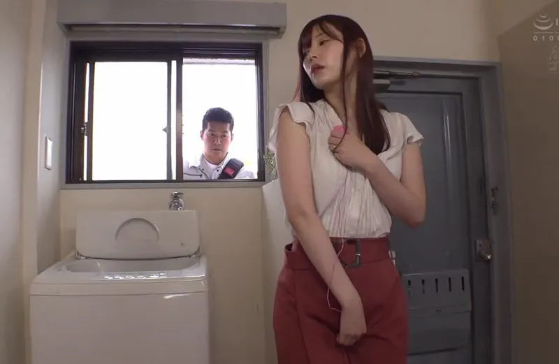 Bị chồng hờ hửng người vợ địt với anh kỹ thuật chung cư đến mang bầu