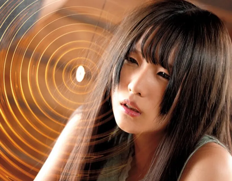 Cháu gái về quê chơi bị chú thôi miên trả bài mỗi ngày mà cứ tưởng là cơn ác mộng